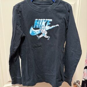 Nike Boys Yeti Long Sleeved Shirt (Size Small)